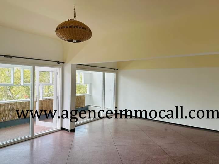 Appartement en location à Agdal