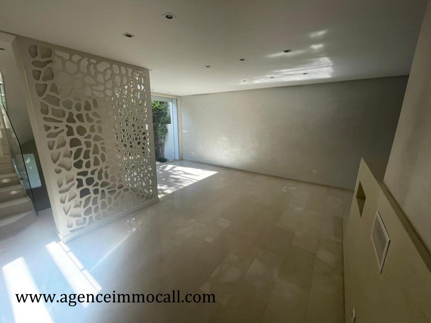 Villa en location à Hay Riad-Rabat — 2