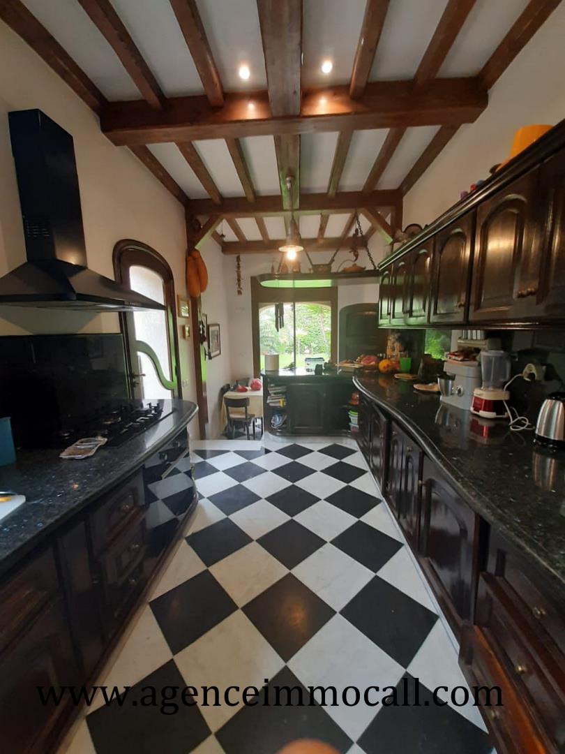 Villa f Souissi — 9