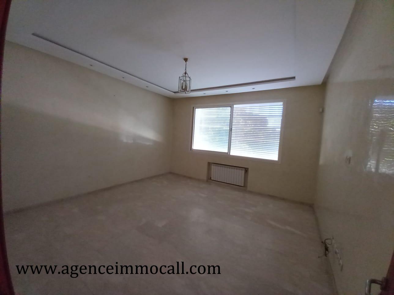Villa usage bureau en location à SOUISSI — 5