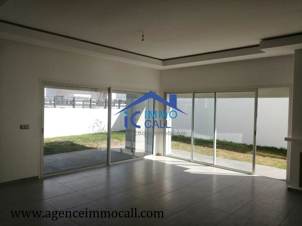 Villa de 450m² NEUVE en location à Souissi — 3