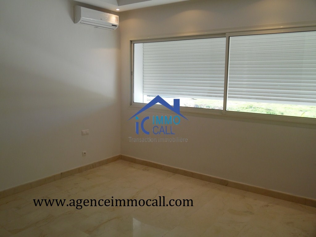 Villa 1400 m² à Souissi — 10