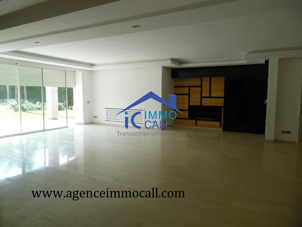 Villa 2000 m² f Souissi — 9