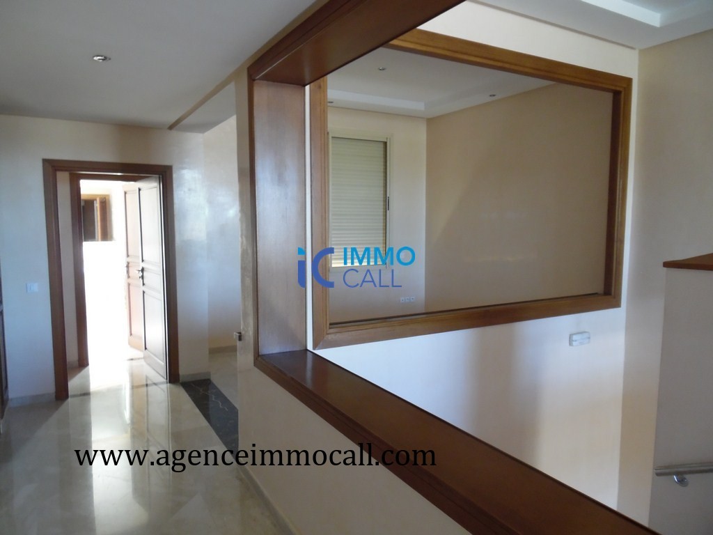 Villa 2000 m² à Souissi — 9
