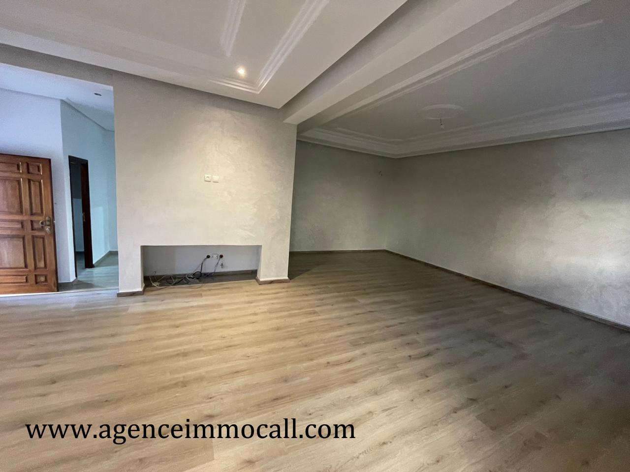 Villa 300 m² à Harhoura — 2