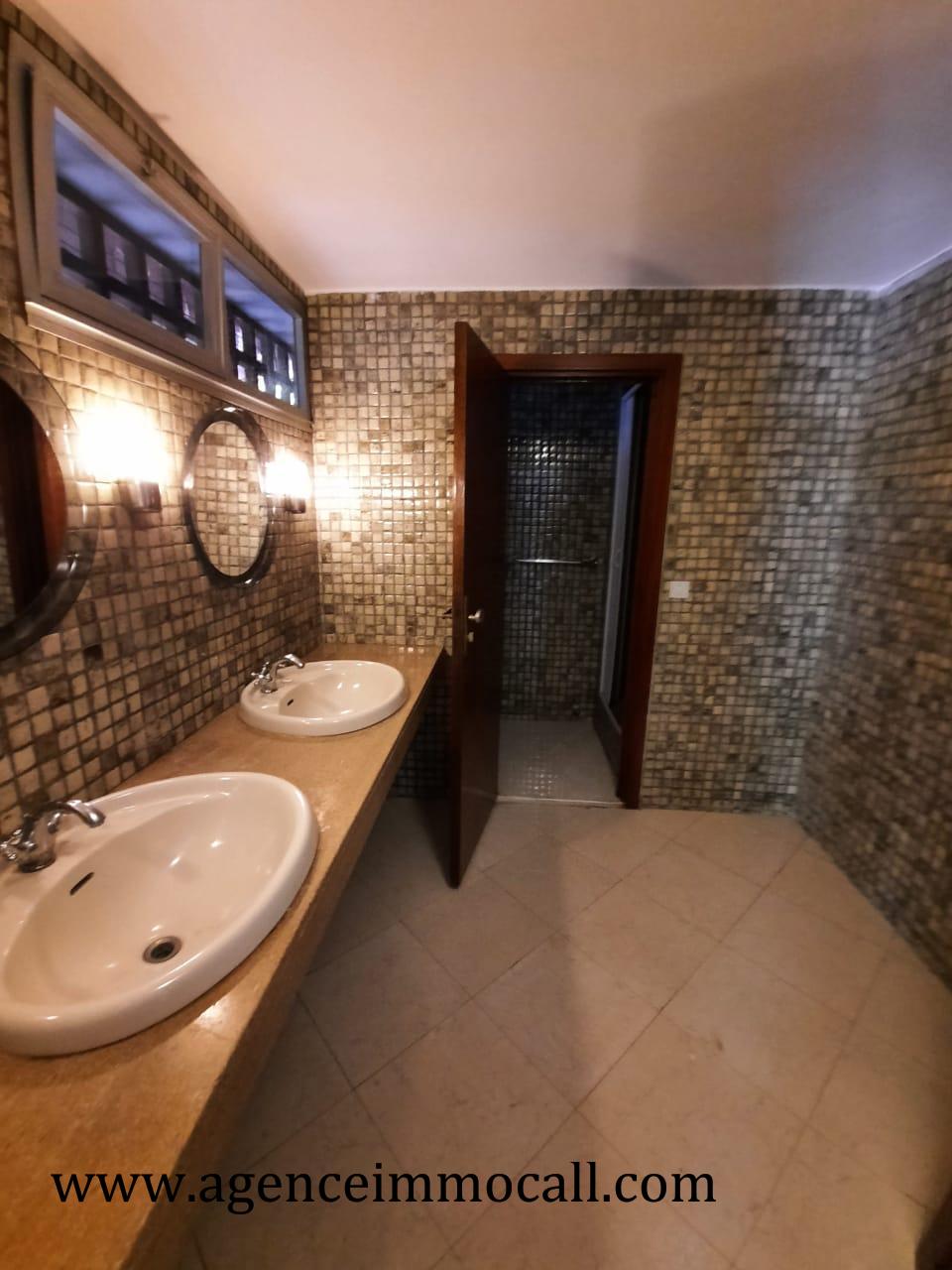 Villa f Souissi — 8