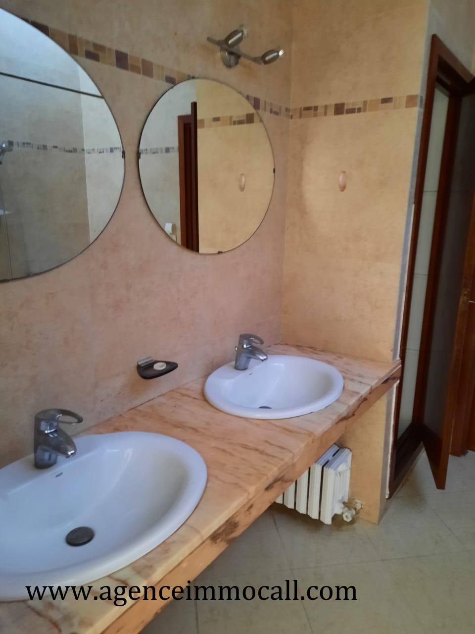 Villa f Souissi — 9