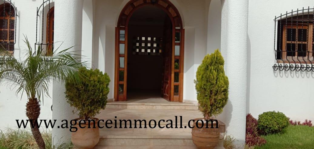 Villa à louer au quartier Agdal-Rabat