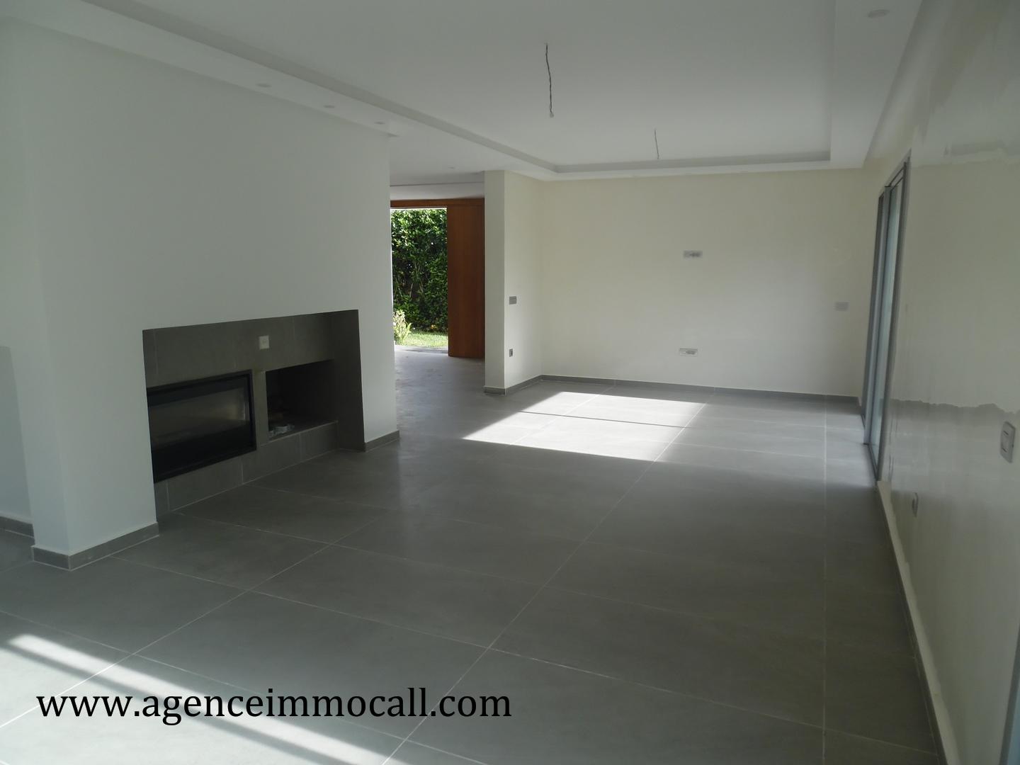 Villa à louer au quartier SOUISSI-Rabat — 5