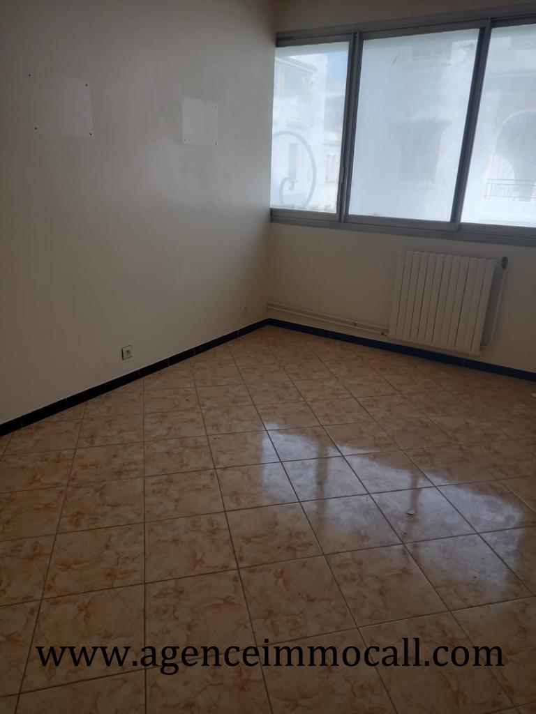 Appartement en vente à Centre ville Rabat — 3