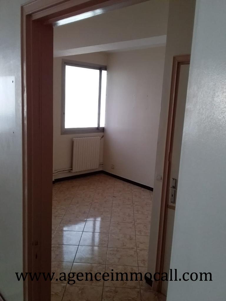 Appartement en vente à Centre ville Rabat — 5