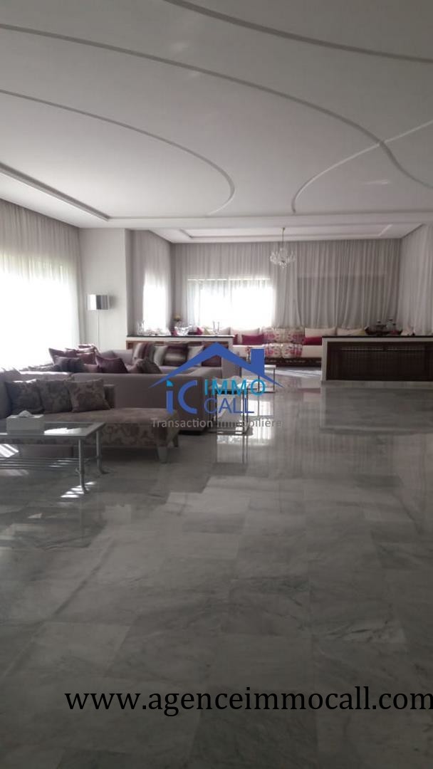 Villa 2000 m² à Souissi — 10