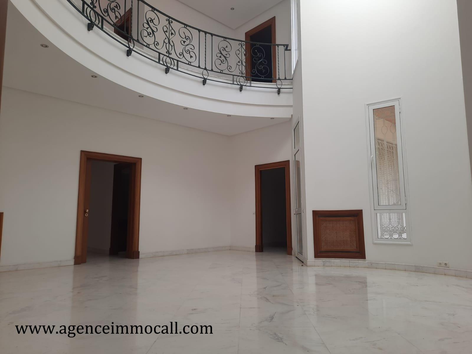 Villa à louer au quartier SOUISSI-Rabat — 2