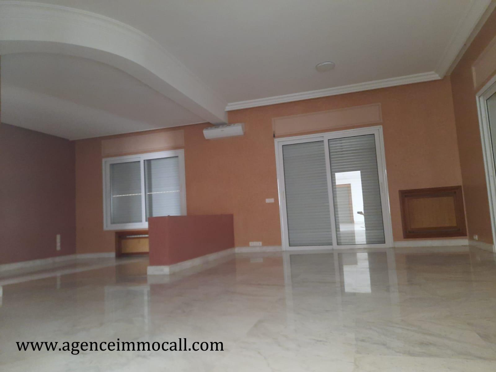 Villa à louer au quartier SOUISSI-Rabat — 6