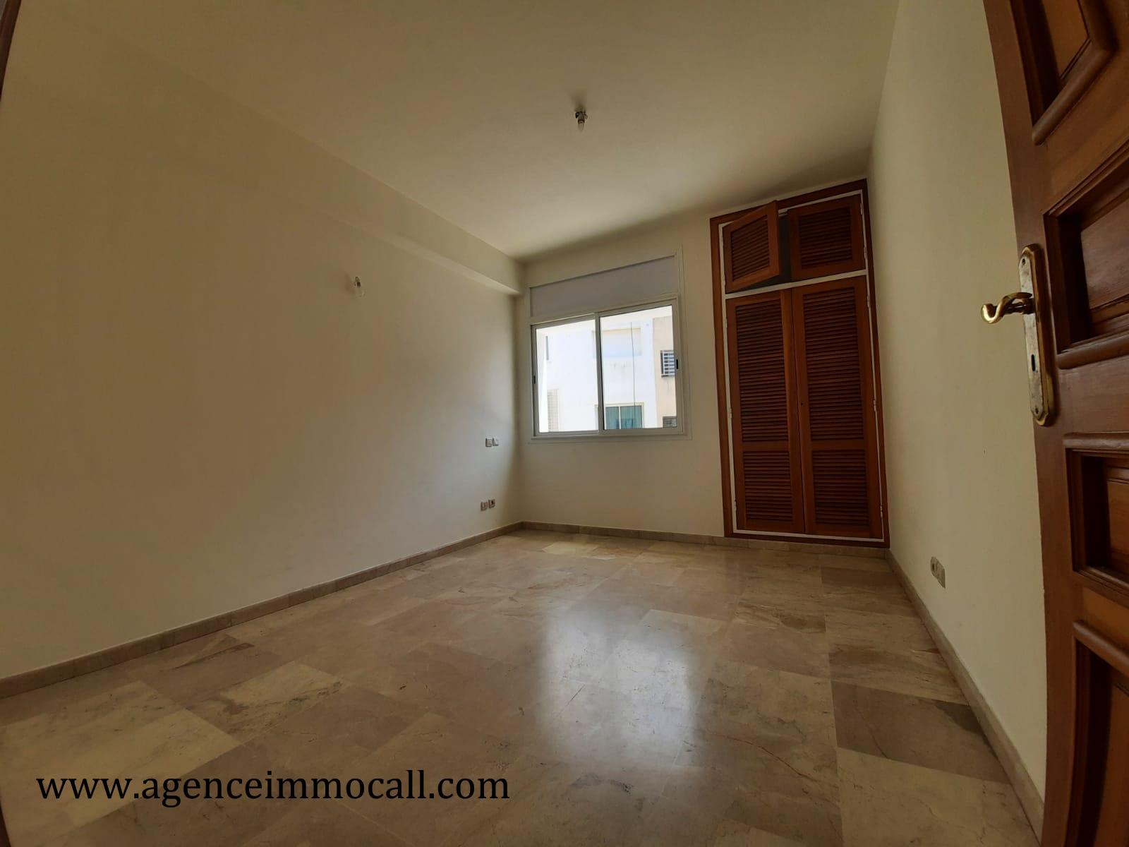 Appartement 230 m² à Quartier Agdal Haut — 7