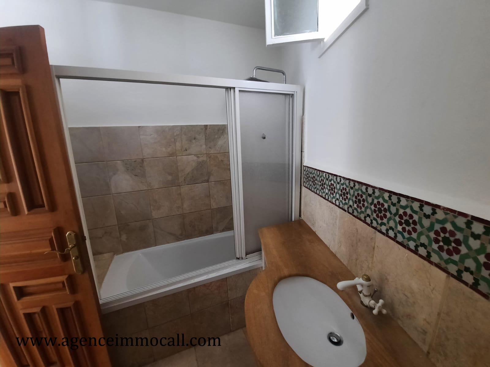 Appartement 230 m² à Quartier Agdal Haut — 9
