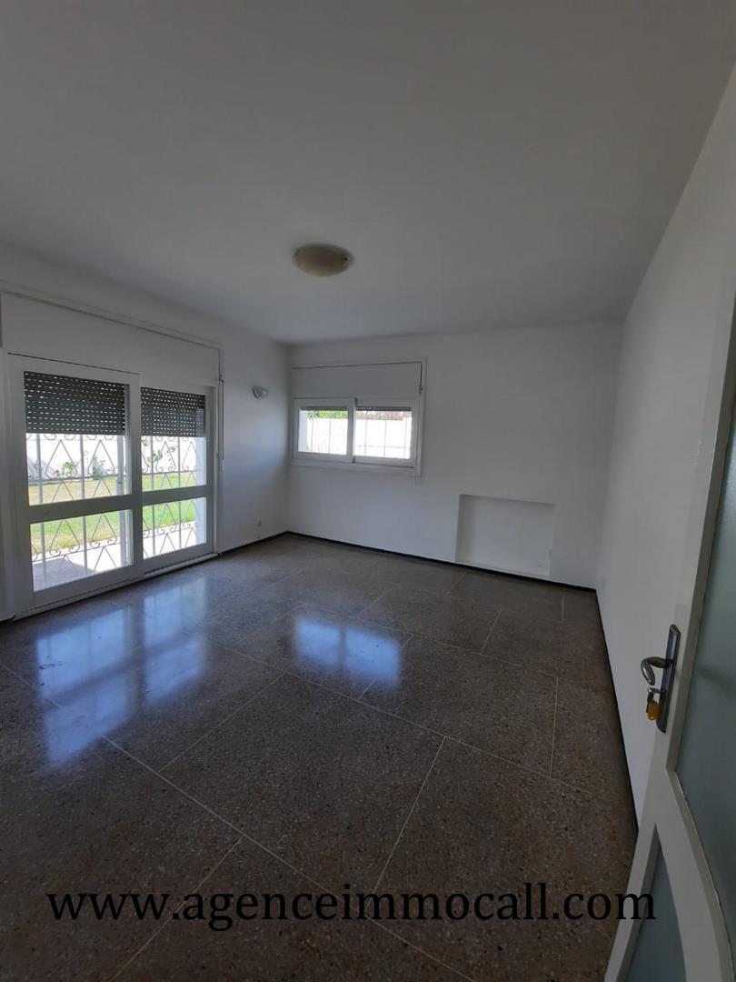 Villa à louer au quartier SOUISSI-Rabat — 3