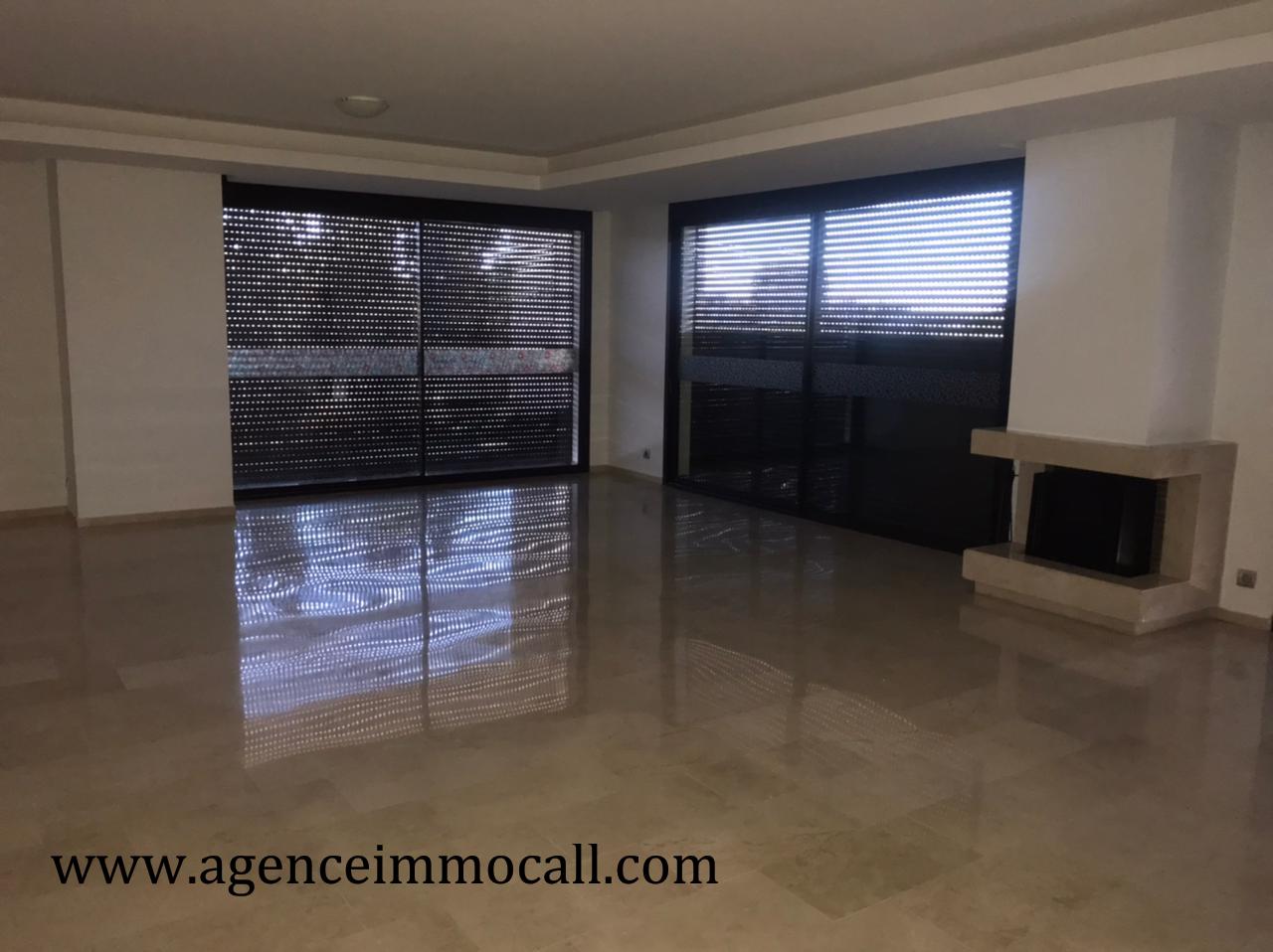 Bel appartement en location situer à SOUISSI — 3