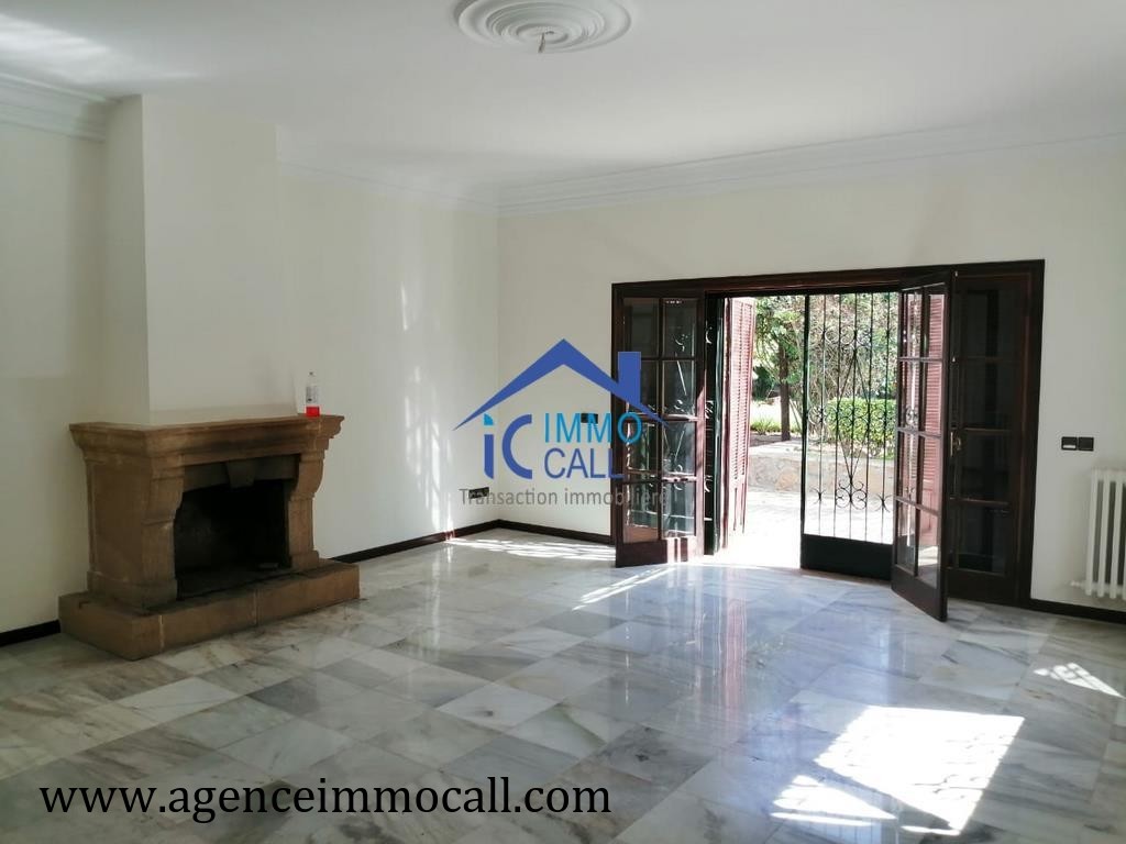Villa 2000 m² f Souissi — 7