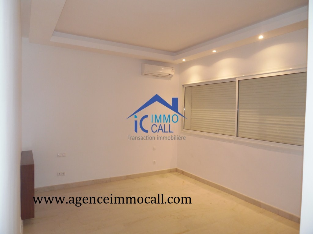 Villa 1400 m² à Souissi — 9