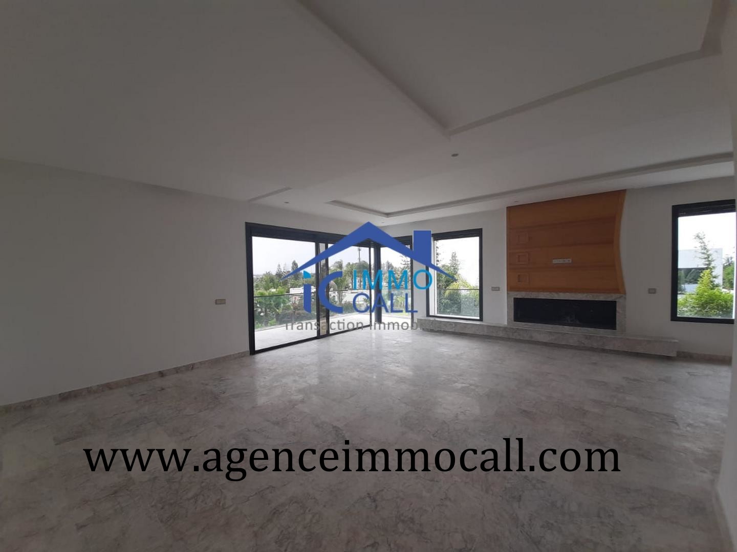 à LOUER villa de 2000 m² à SOUISSI — 3