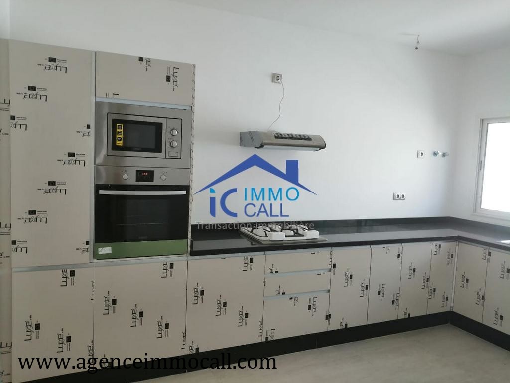 Villa 450 m² f Souissi — 8