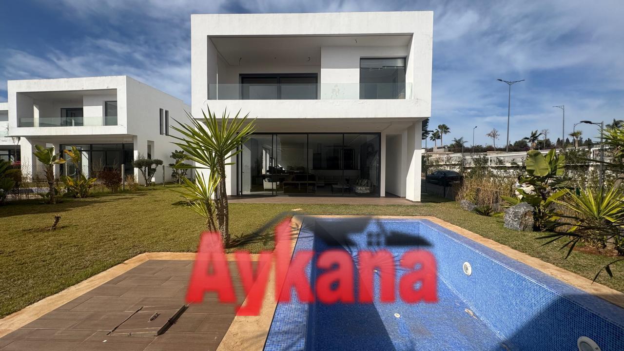 VENTE VILLA PRESTIGE À EL MENZEH