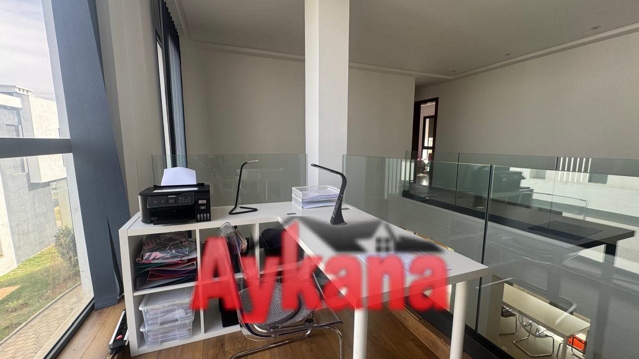 Villa 574 m² à El Menzeh — 4