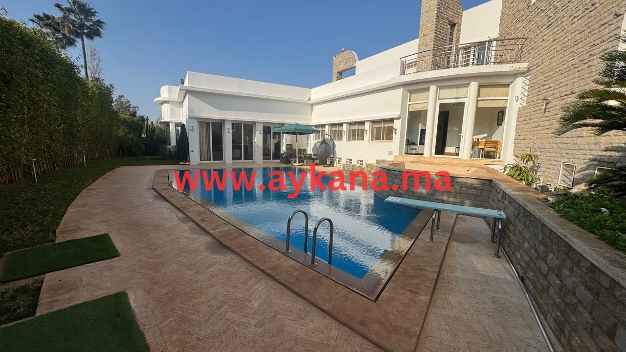 Vente Villa d’Exception Moderne et Traditionnelle à Souissi, Rabat