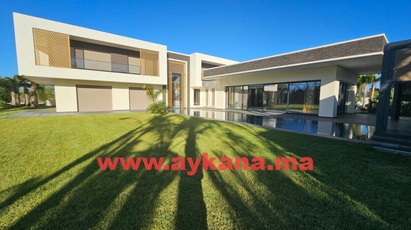 Vente Villa Neuve El Menzeh — 2