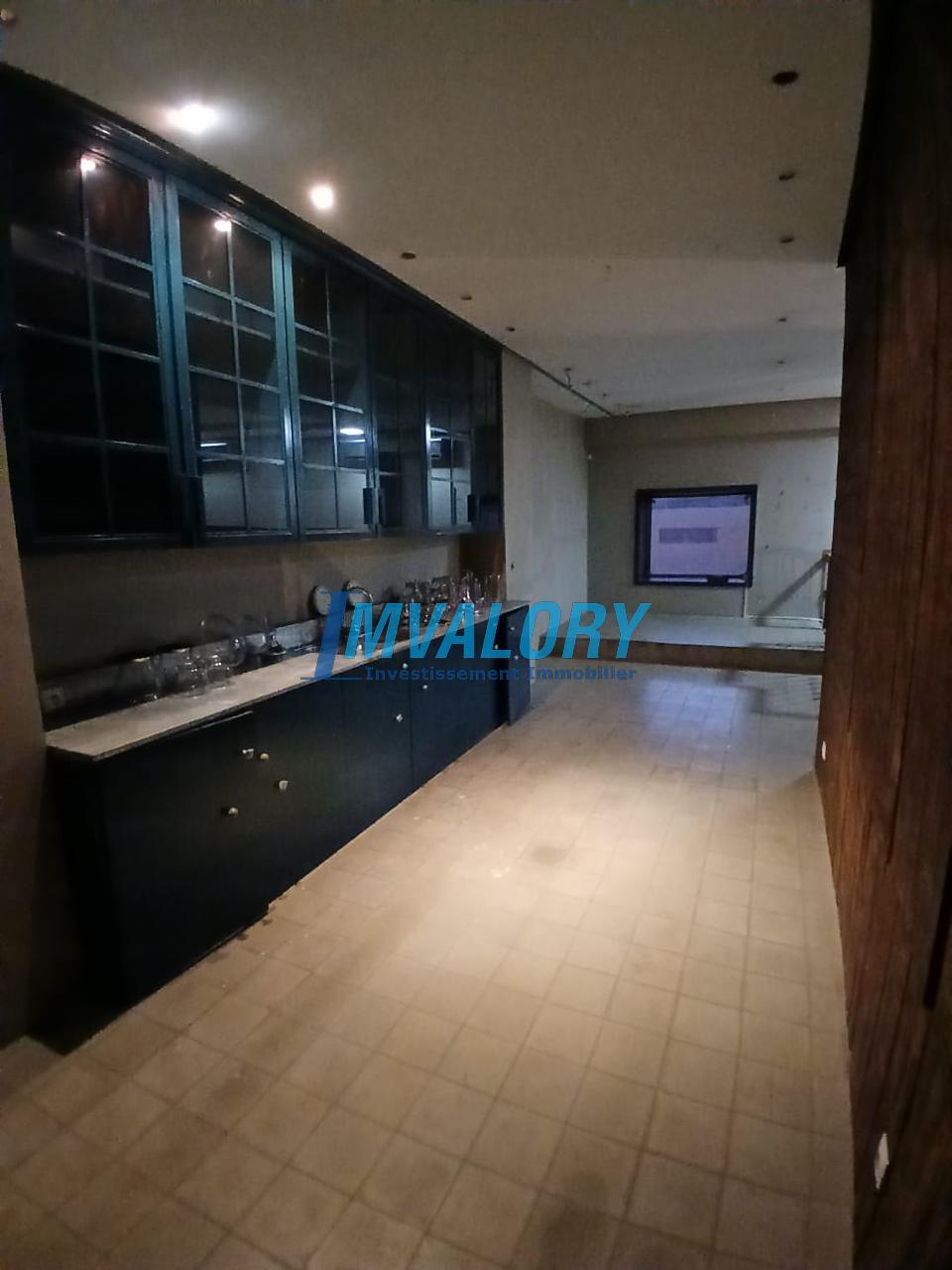 A vendre local commercial 106m² Princesse — 6