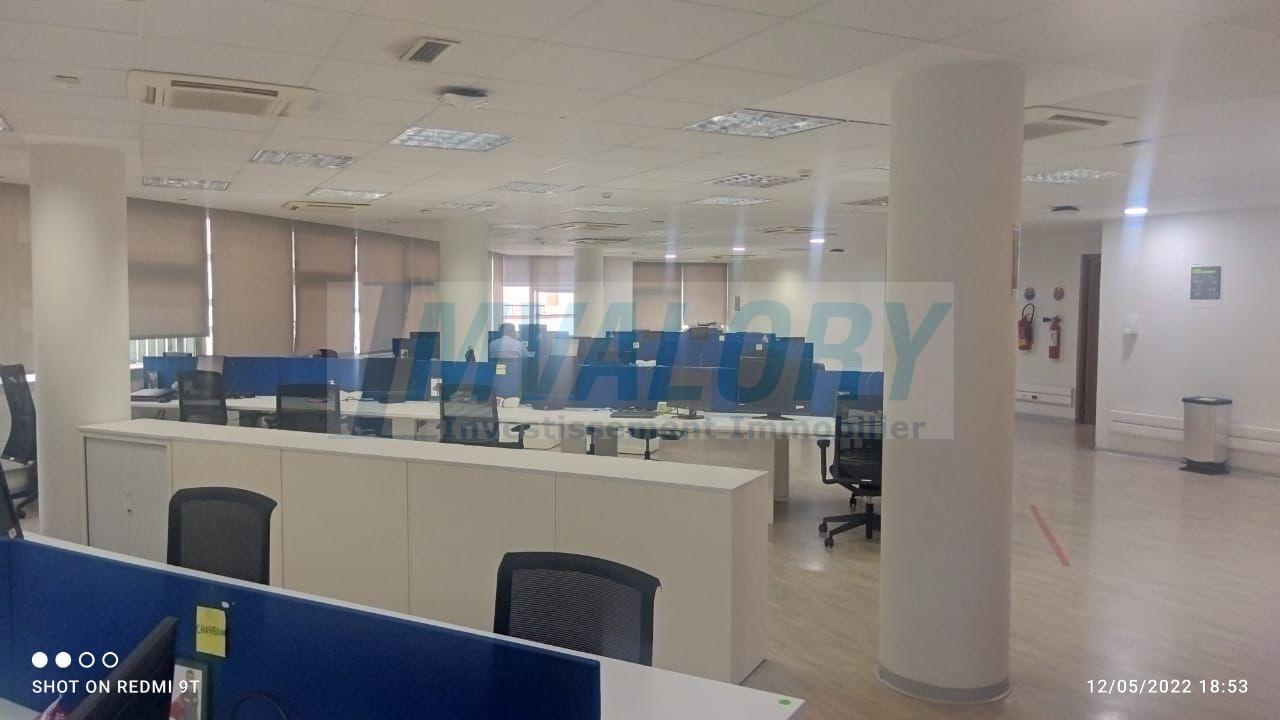 A louer bureau 600m² BD MED V — 6