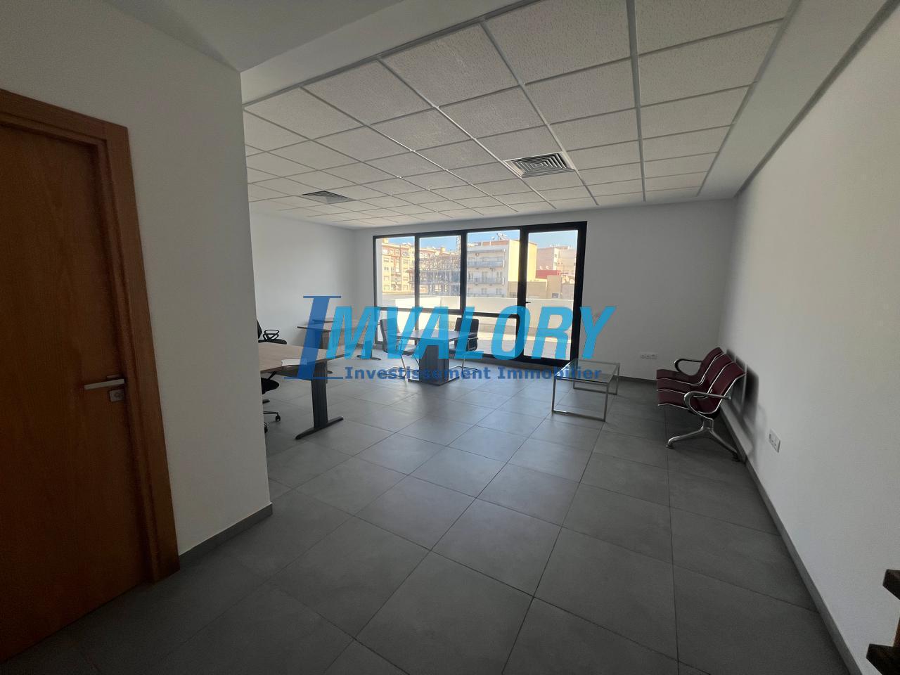 Immeuble de bureaux neuf – Emplacement stratégique en angle 4000m² — 5