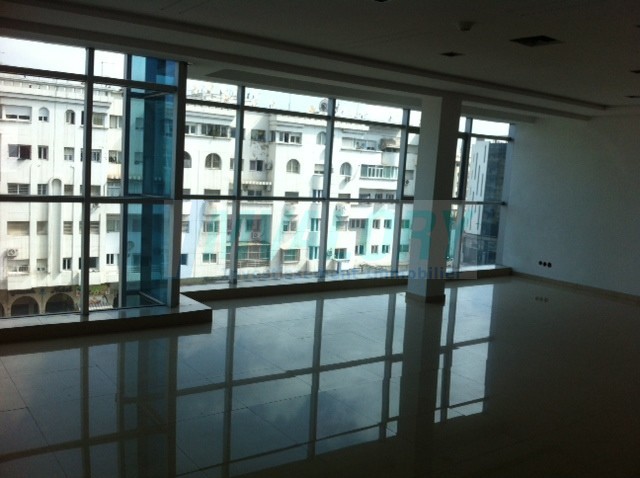A louer Bureau de  150 m² sur Bd Abdelmoumen, Étage 4 — 4