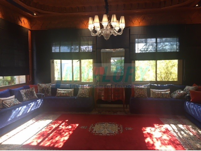 Villa 650 m² à Oasis — 8