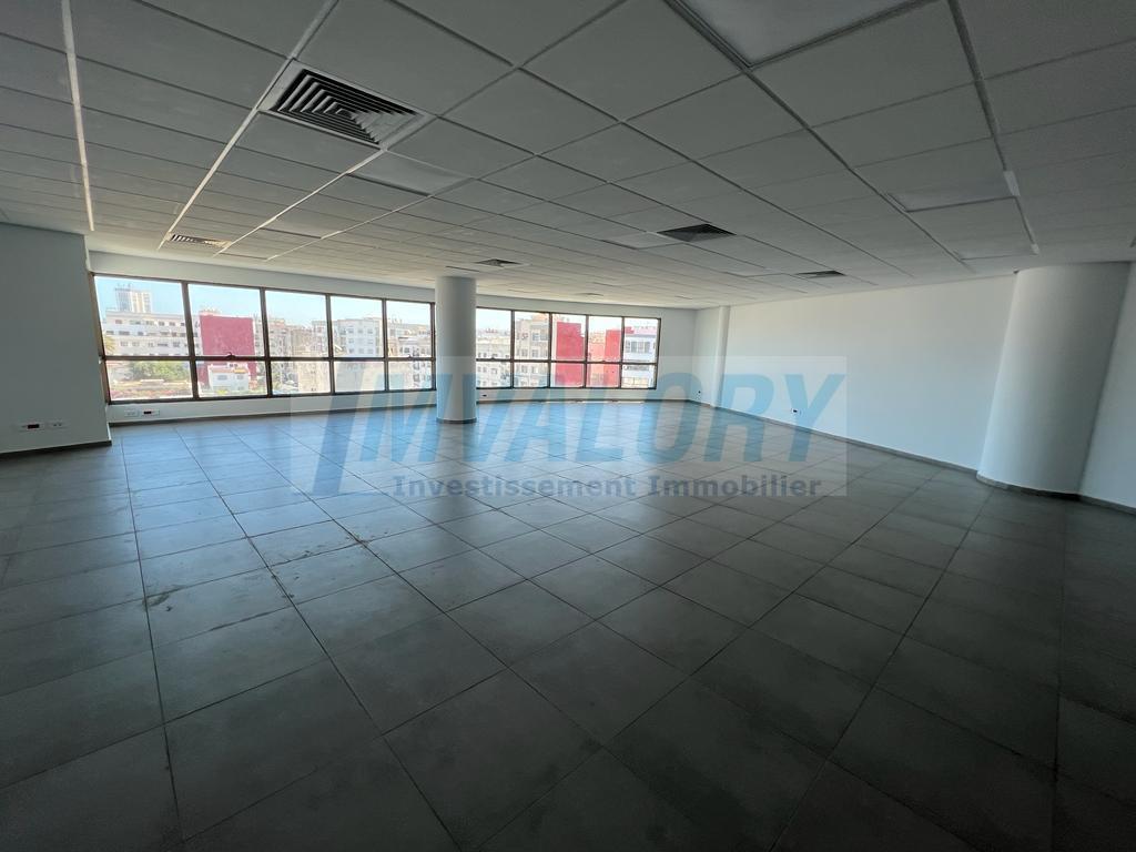 À louer bureau de 420m² Soctrate — 5