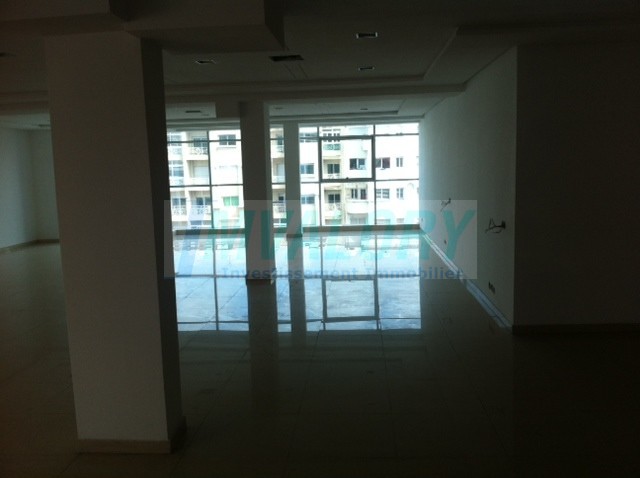A louer Bureau de  150 m² sur Bd Abdelmoumen, Étage 4 — 2