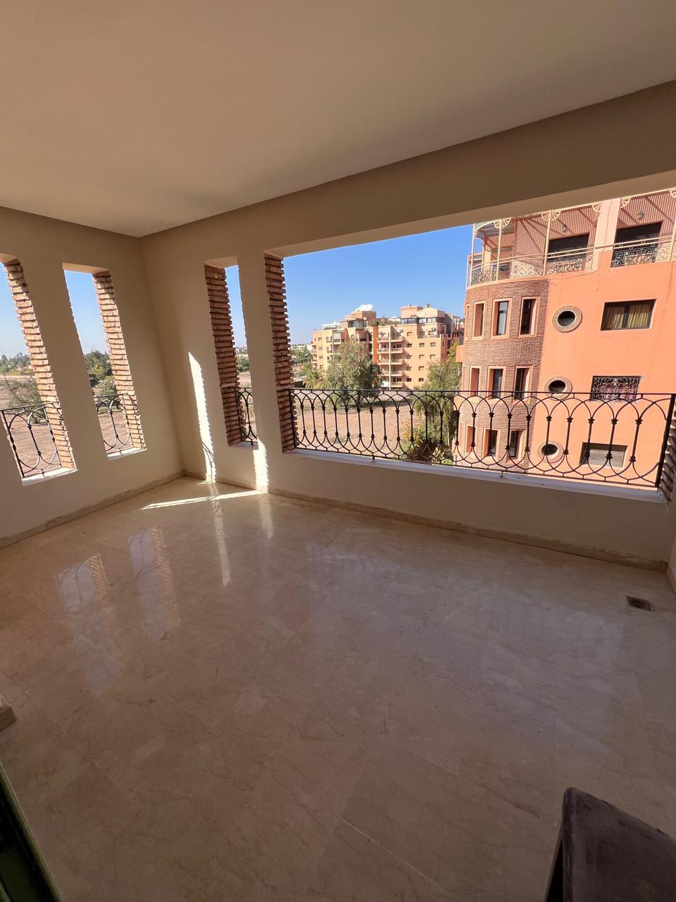Appartement 127 m² à Av Mohammed V — 8