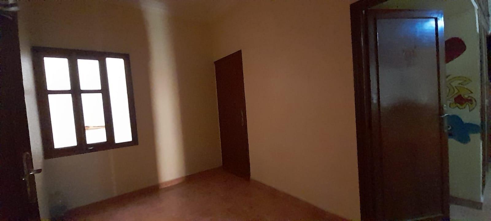 Dar 140 m² f Azli — 3