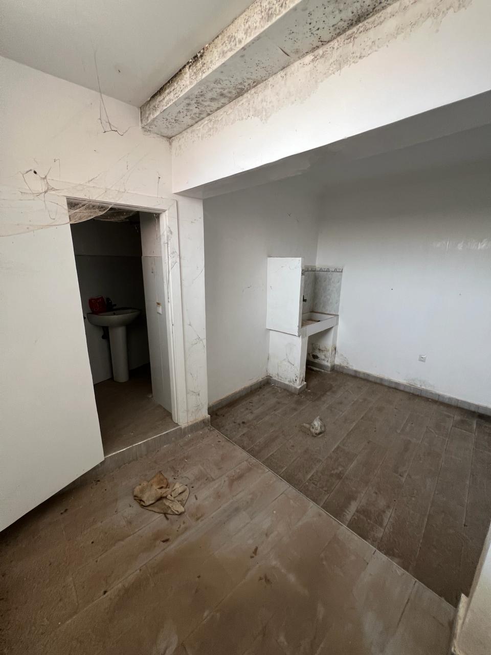 Magasin 70 m² à vendre Route de casa Marrakech