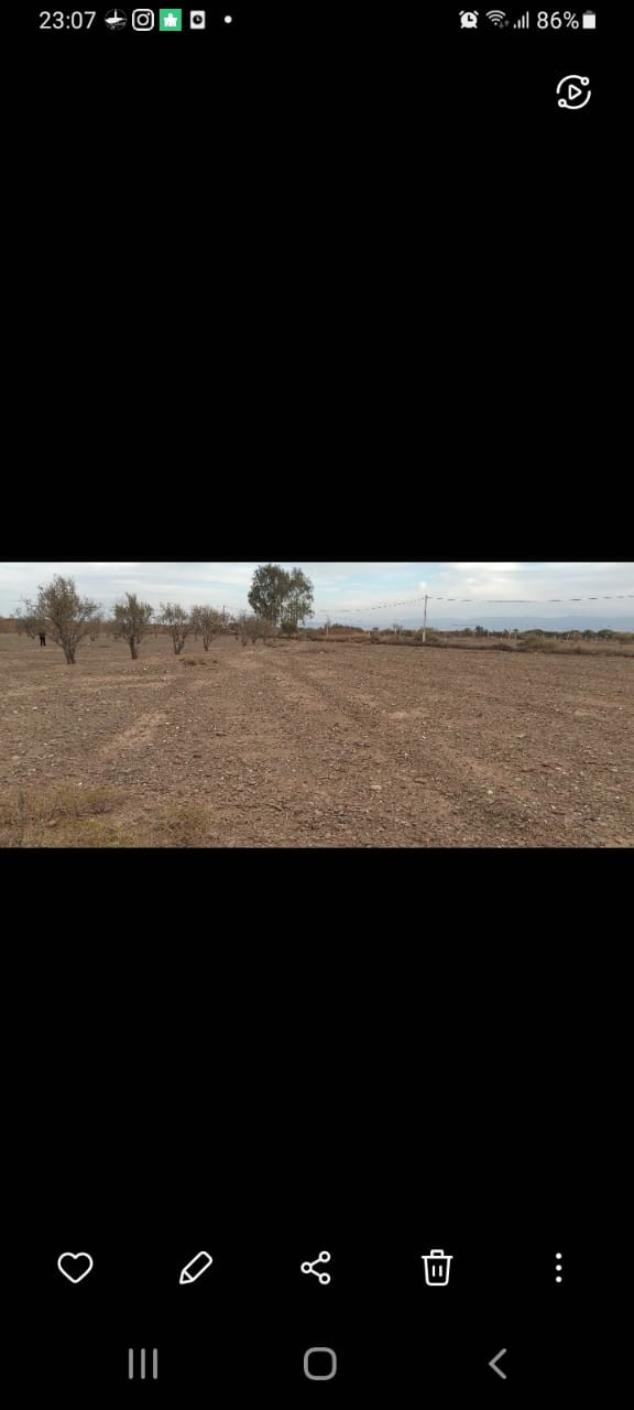 Terrain Titré 28 Hectares 3200 m² à Vendre.Route Ouarzazate Kms 9 — 4