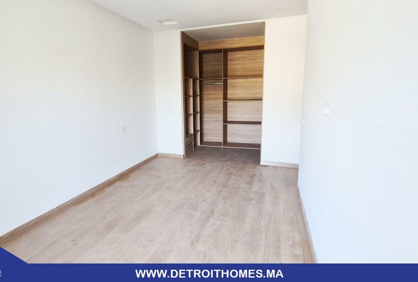 Appartement vide à la location — 5