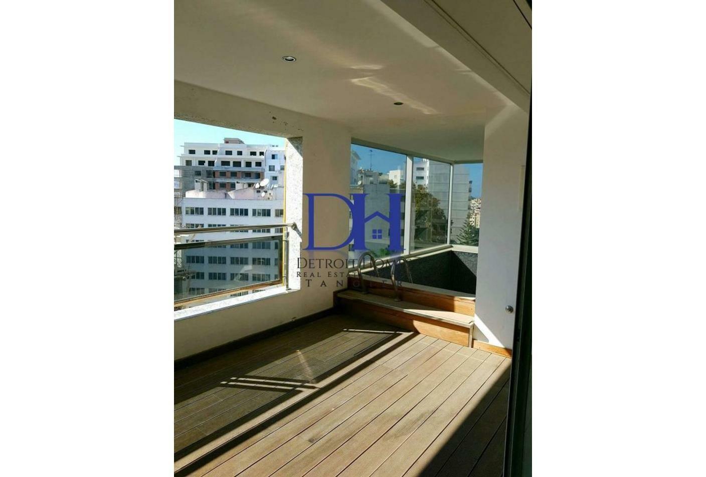 Appartement vide à la location — 3