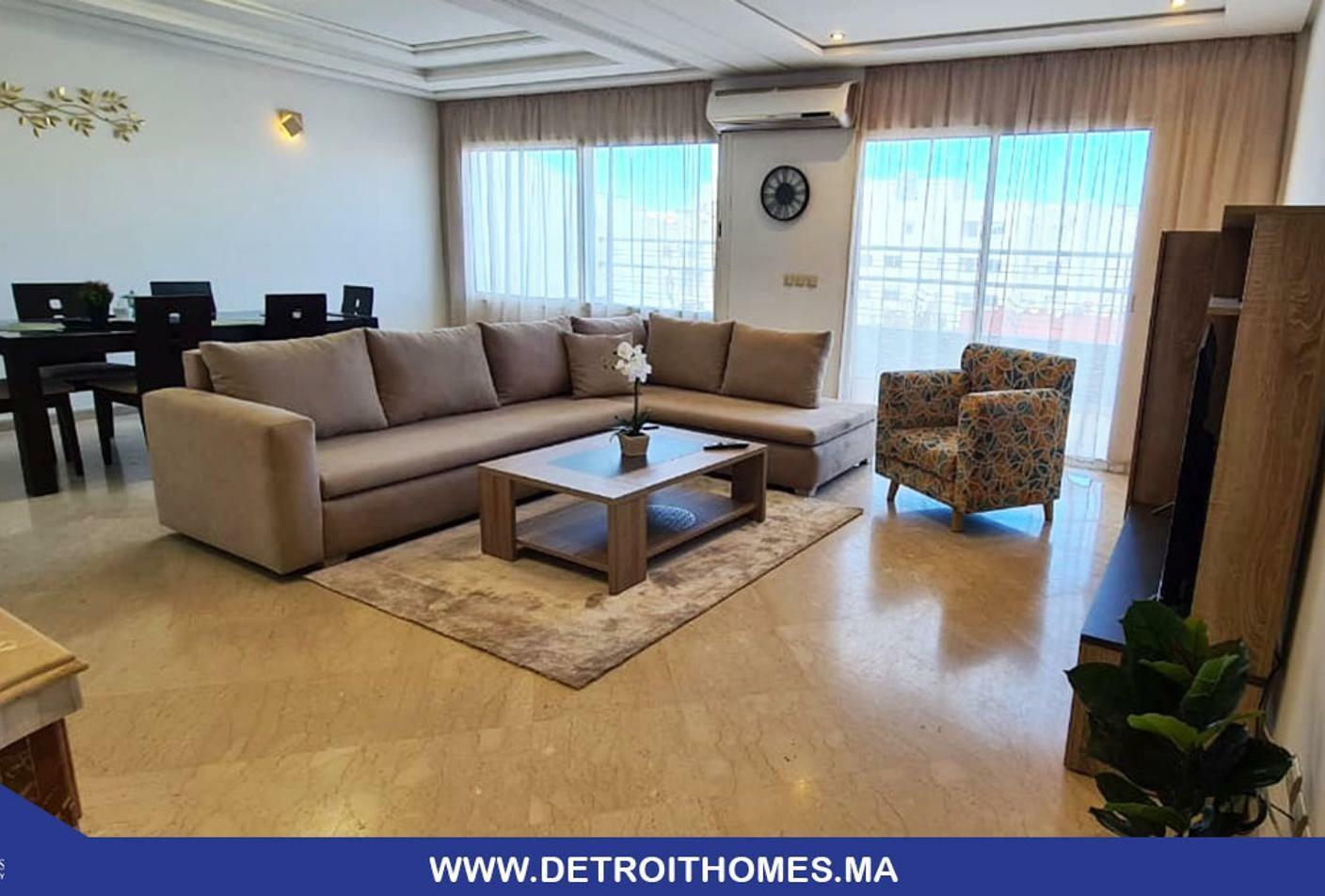 Appartement 160 m² f Centre ville — 3