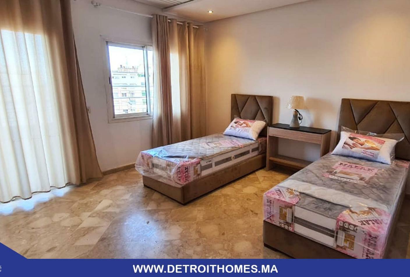 Appartement 160 m² f Centre ville — 4