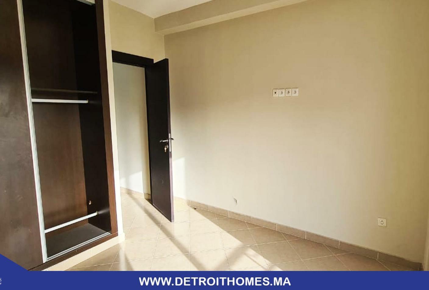 Appartement vide à la location — 3