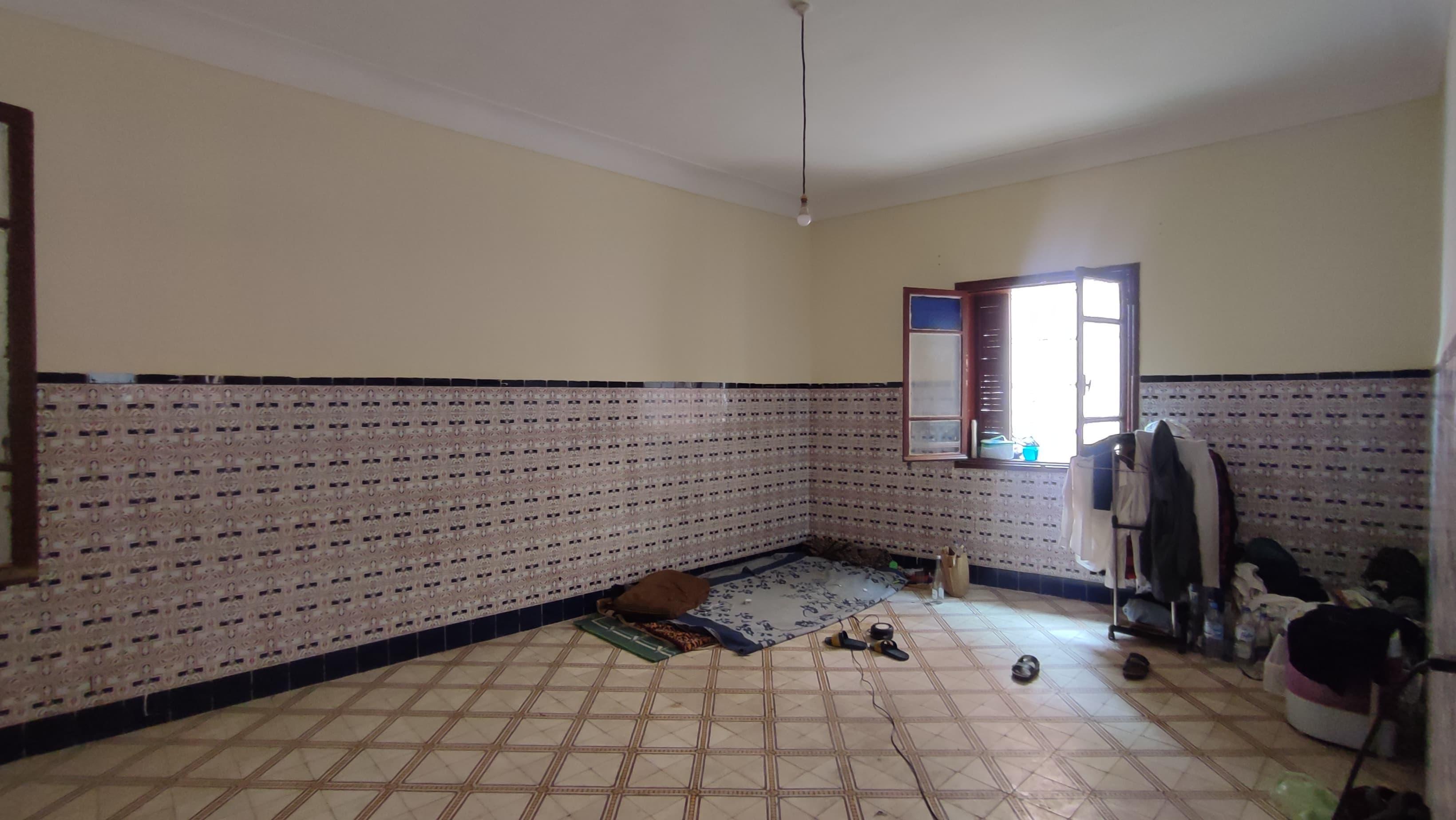 Opportunité Unique : Riad à Rénover Selon Votre Vision — 4