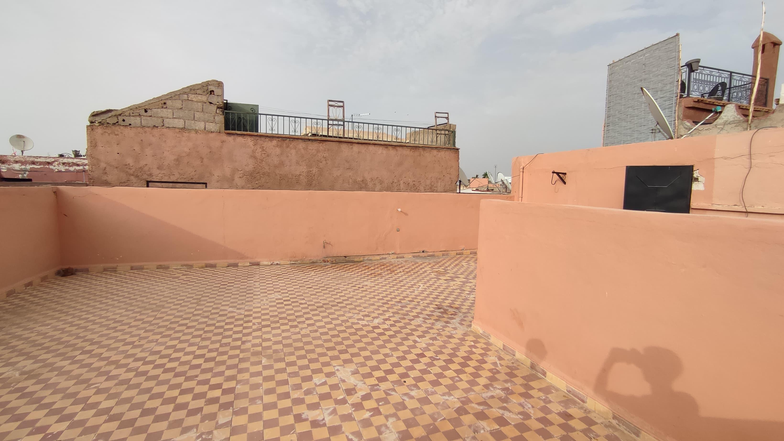 Opportunité Unique : Riad à Rénover Selon Votre Vision — 3