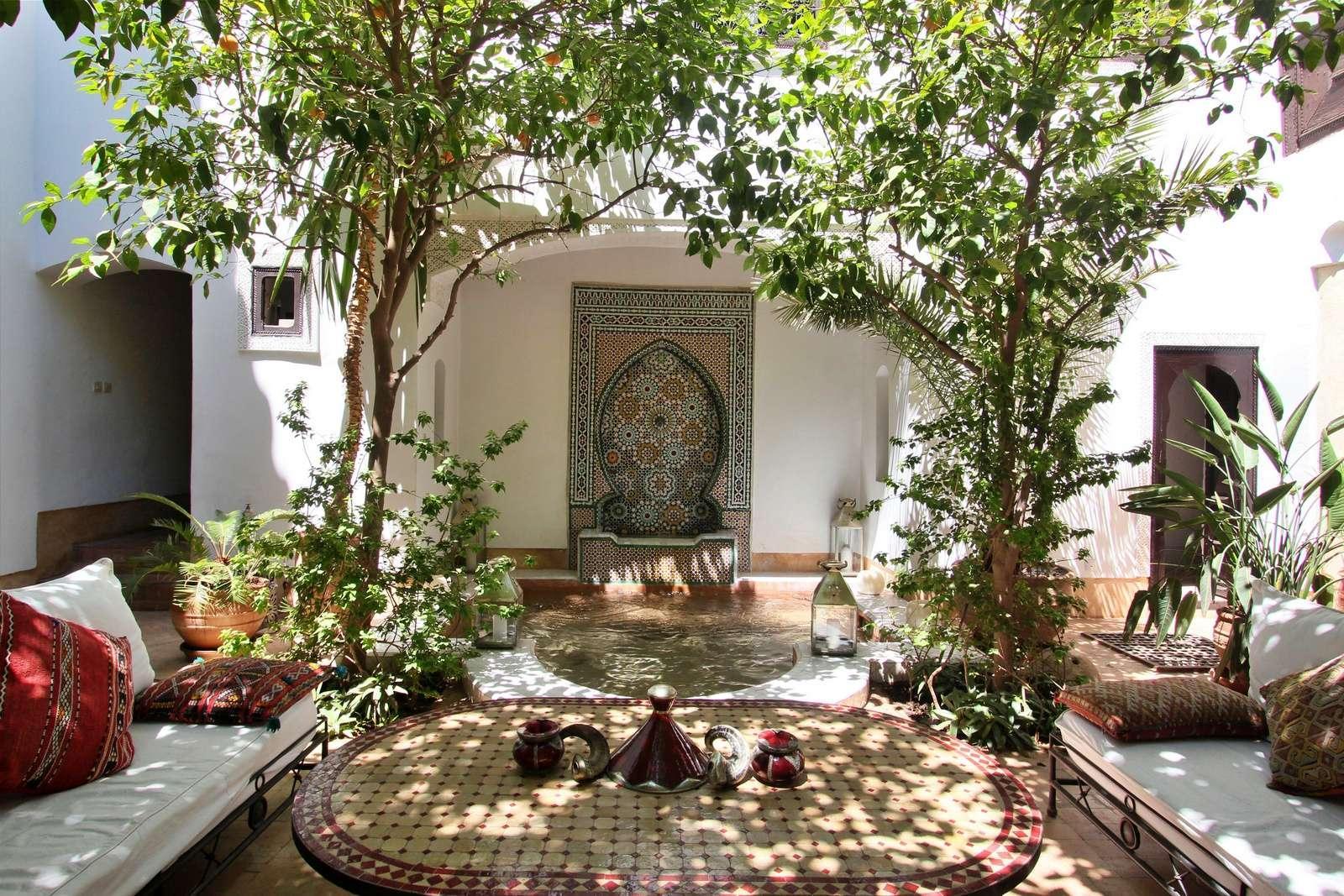 Riad élégant et spacieux à vendre : votre oasis de charme