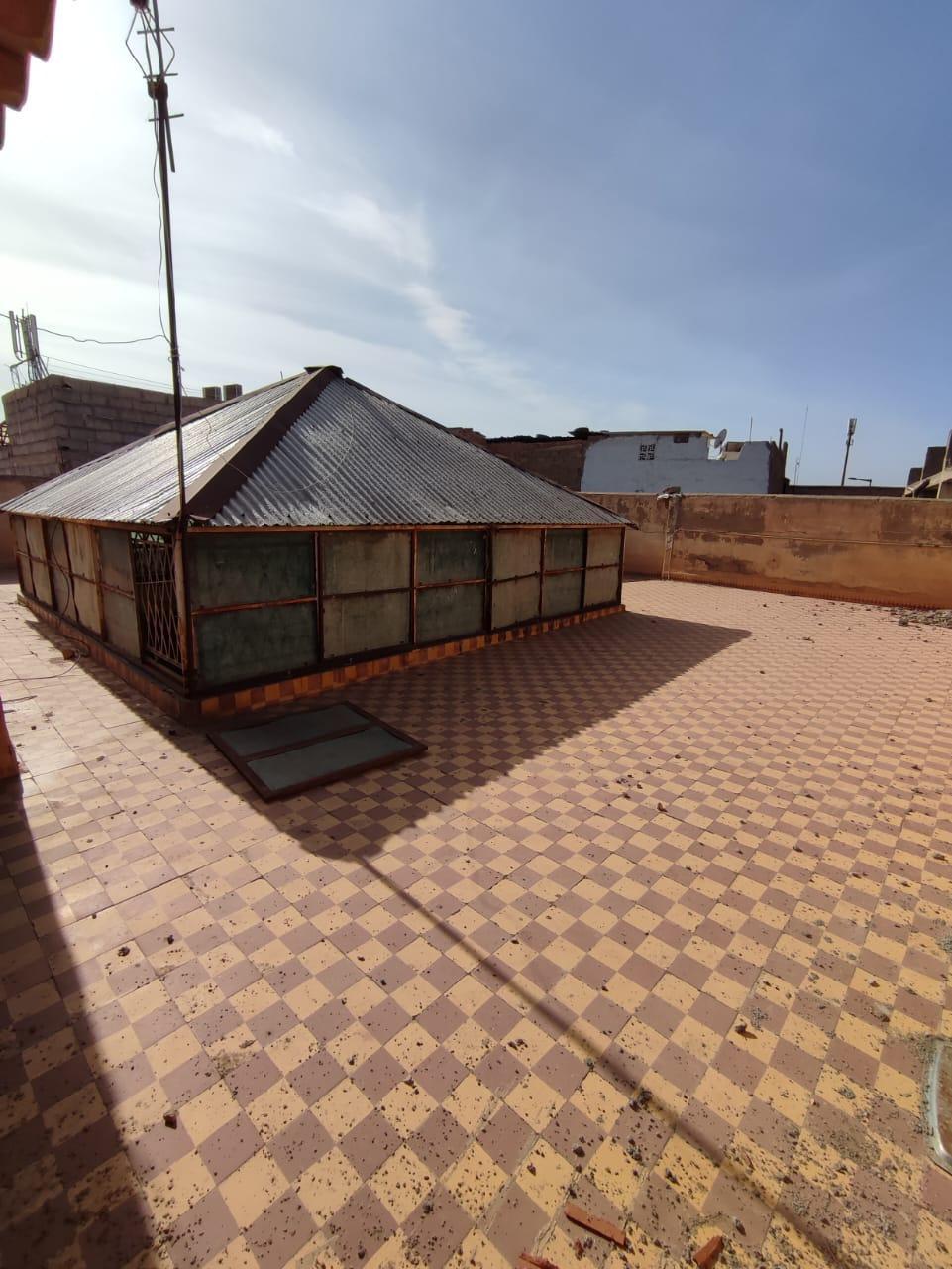 A vendre : Riad à rénover avec un grand potentiel à Bab Doukkala — 3
